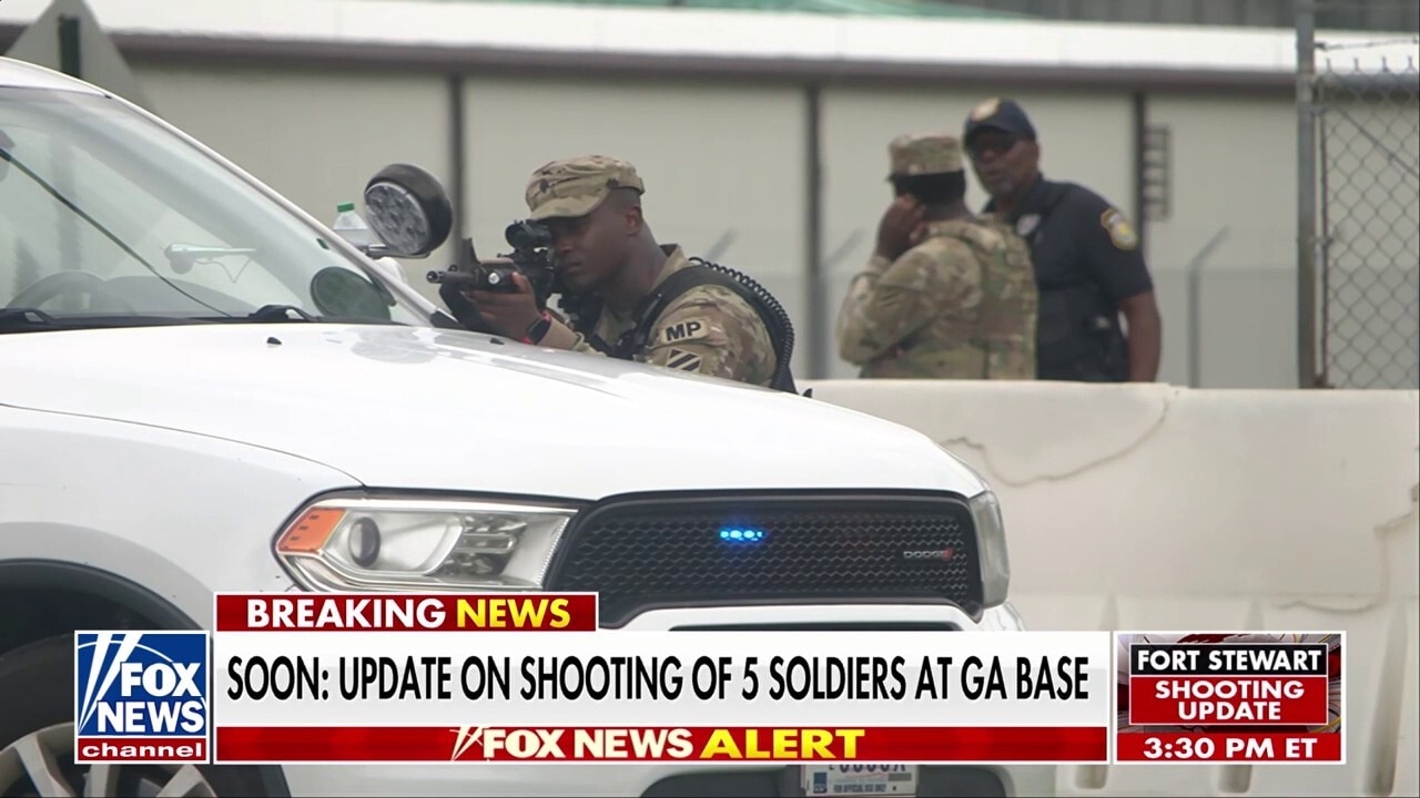  Officials scramble to find motive of Fort Stewart shooting