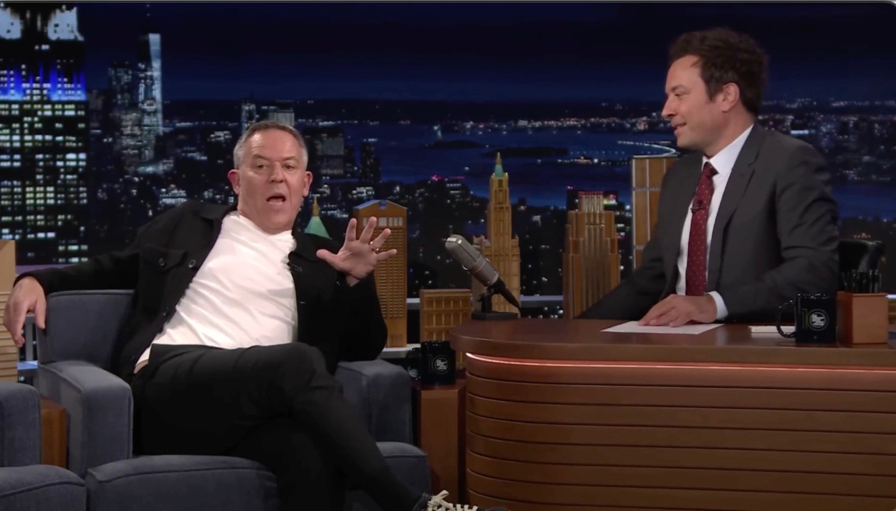 Greg Gutfeld, Jimmy Fallon discuss their mothers on 'The Tonight Show'