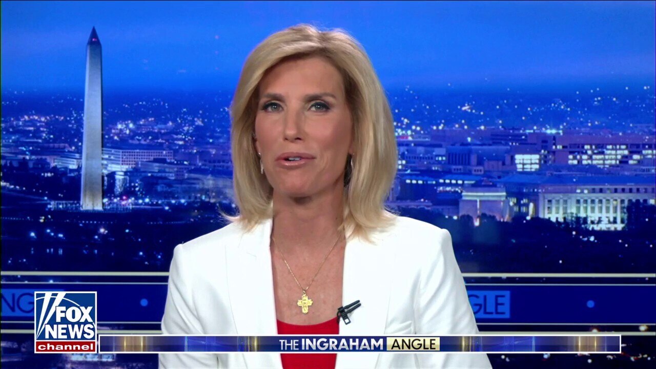 'Seen and Unseen': Ukrainian President Zelenskyy sports suit at meeting with Trump