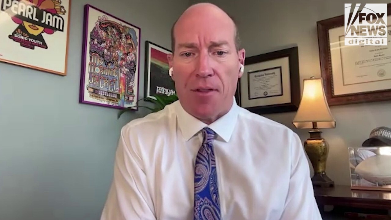 Former Colorado prosecutor says he'd be 'surprised' if bail is lowered in Barry Morphew case