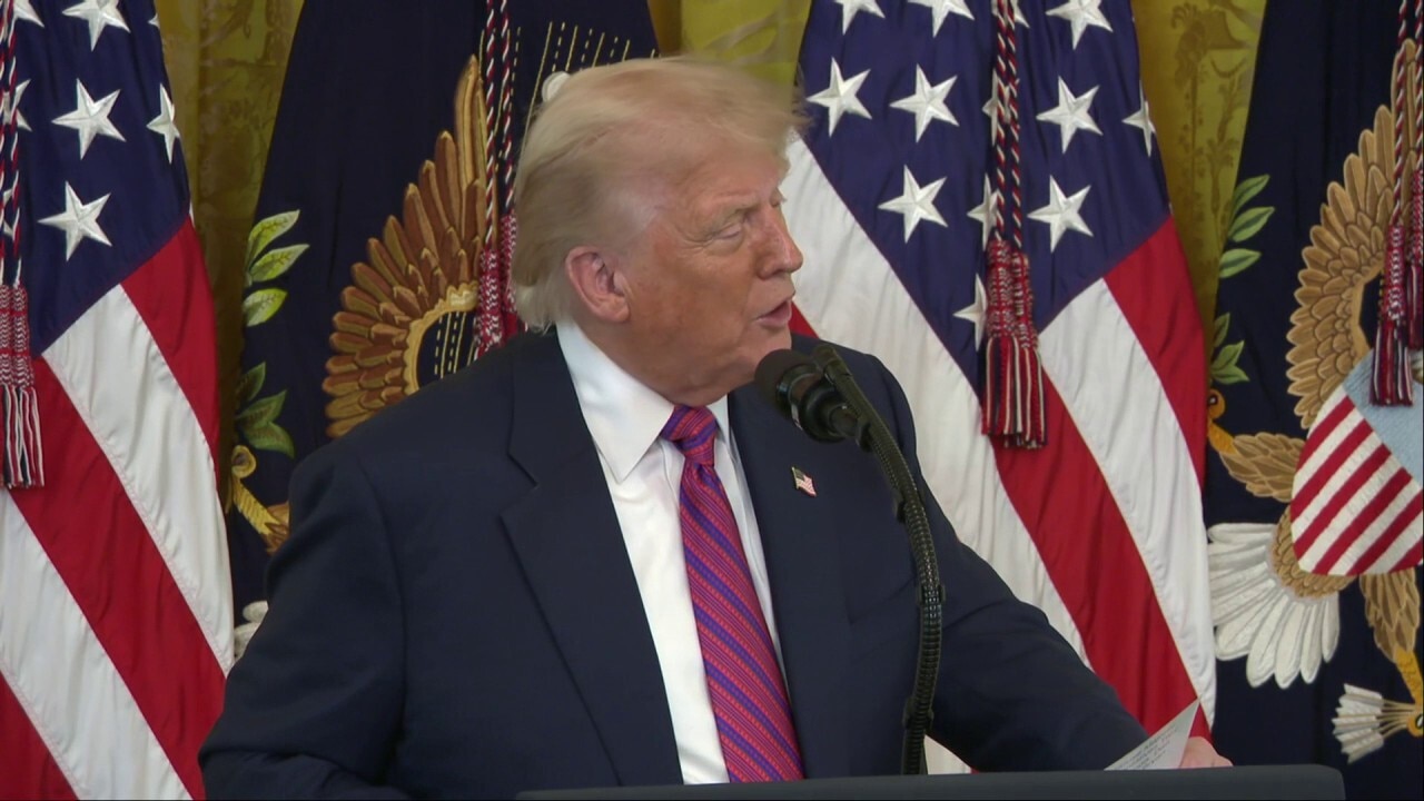 President Trump praises Tyler and Cameron Winklevoss