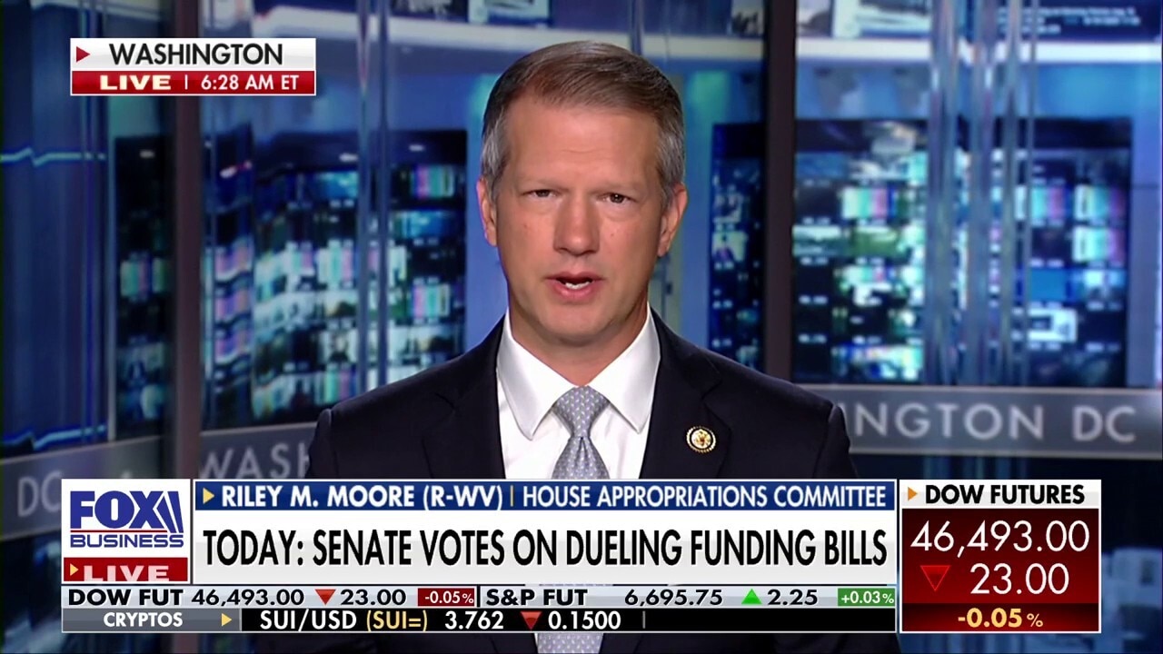 Schumer demands more spending as GOP pushes ‘clean’ bill to avoid shutdown