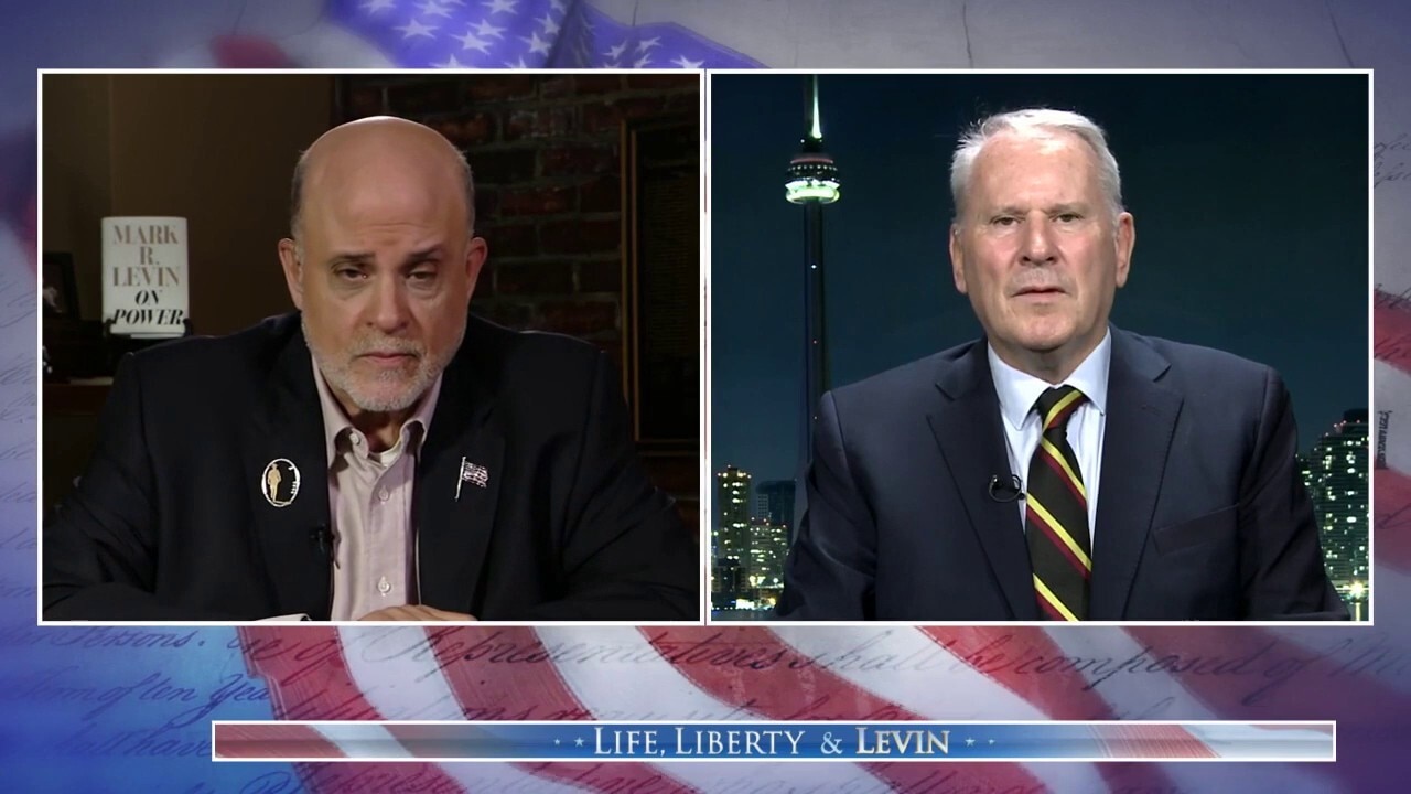 Biden’s fear of Russia’s nukes crippled Ukraine early on: Col. Richard Kemp