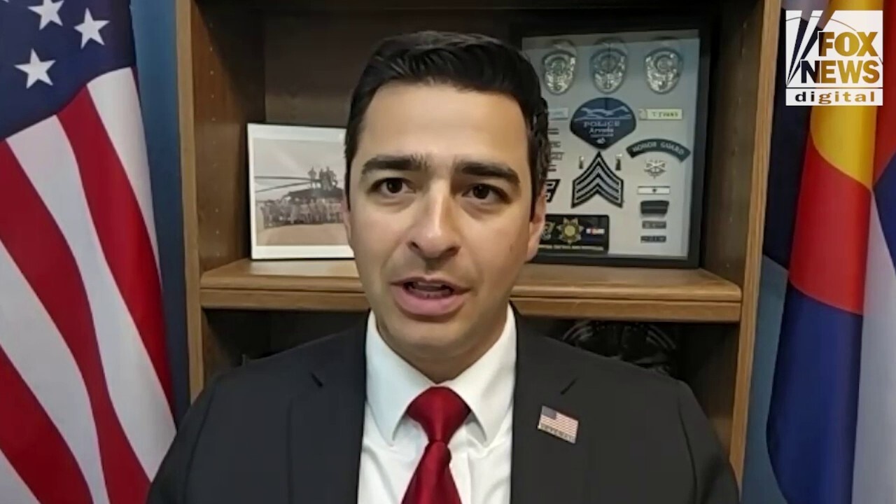 Latino Republican eviscerates Democrats for ‘devastating law enforcement morale’