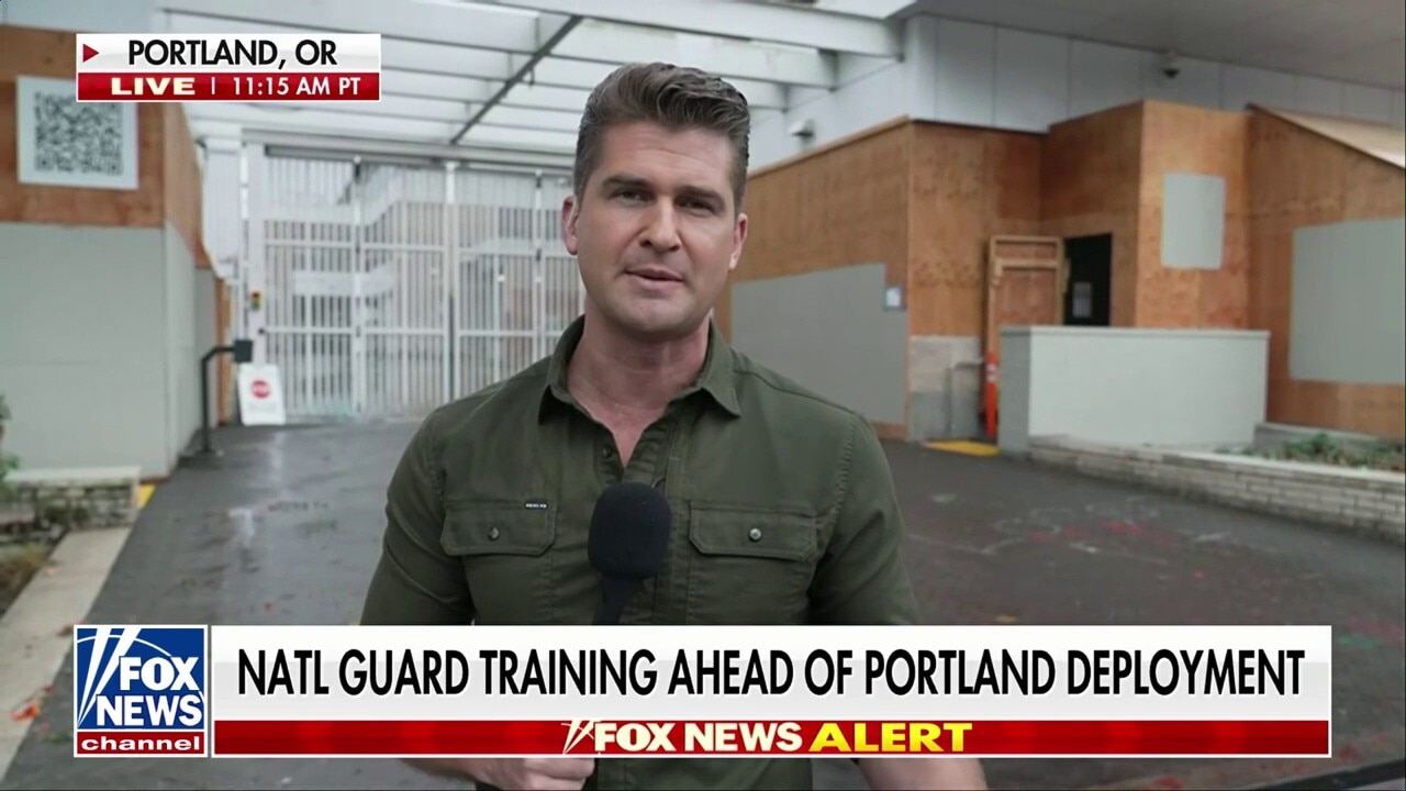 Fox News gets inside look at Portland ICE facility