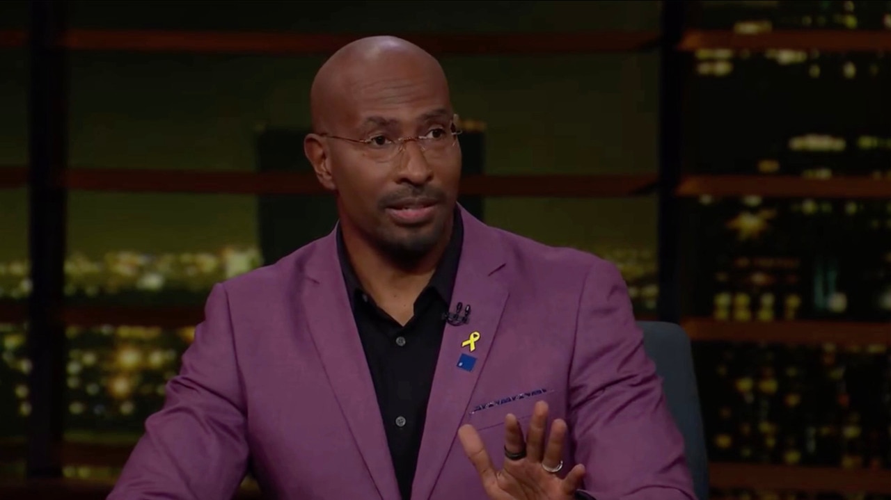 CNN pundit scolds Dems about government shutdown