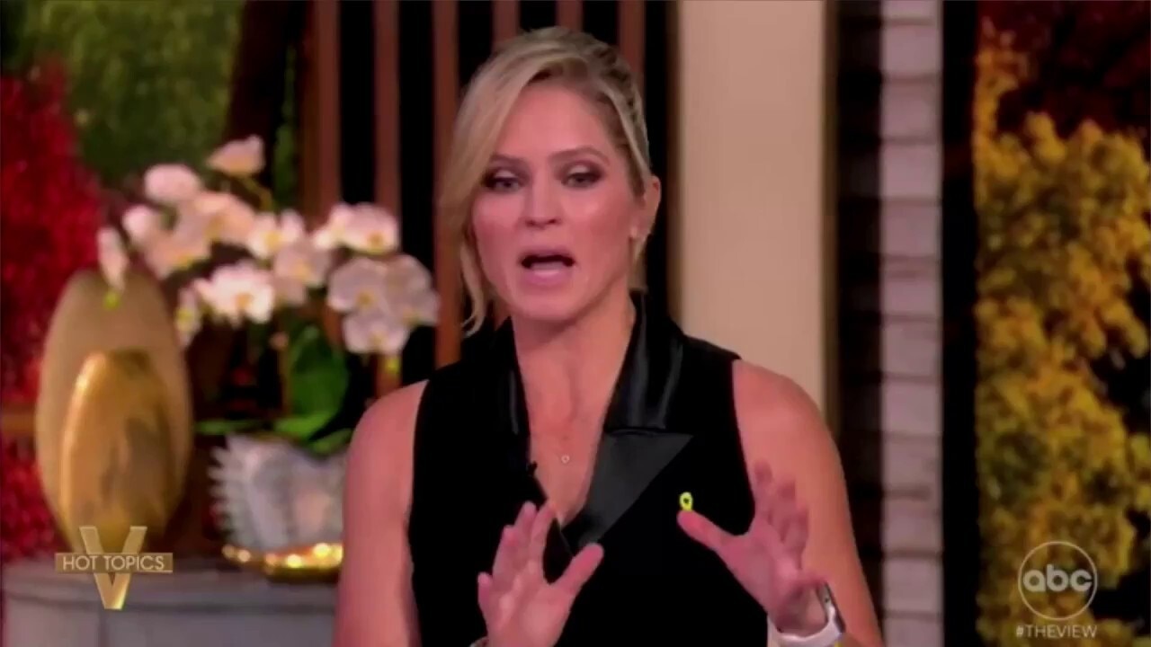 'The View' co-host Sara Haines says Katie Porter 'needs to do better'