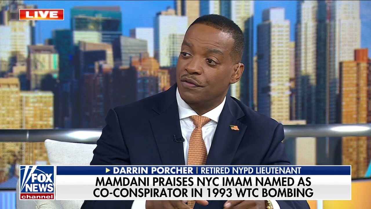 Mamdani is 'drawing for straws the best way that he can,' ex-NYPD lieutenant says