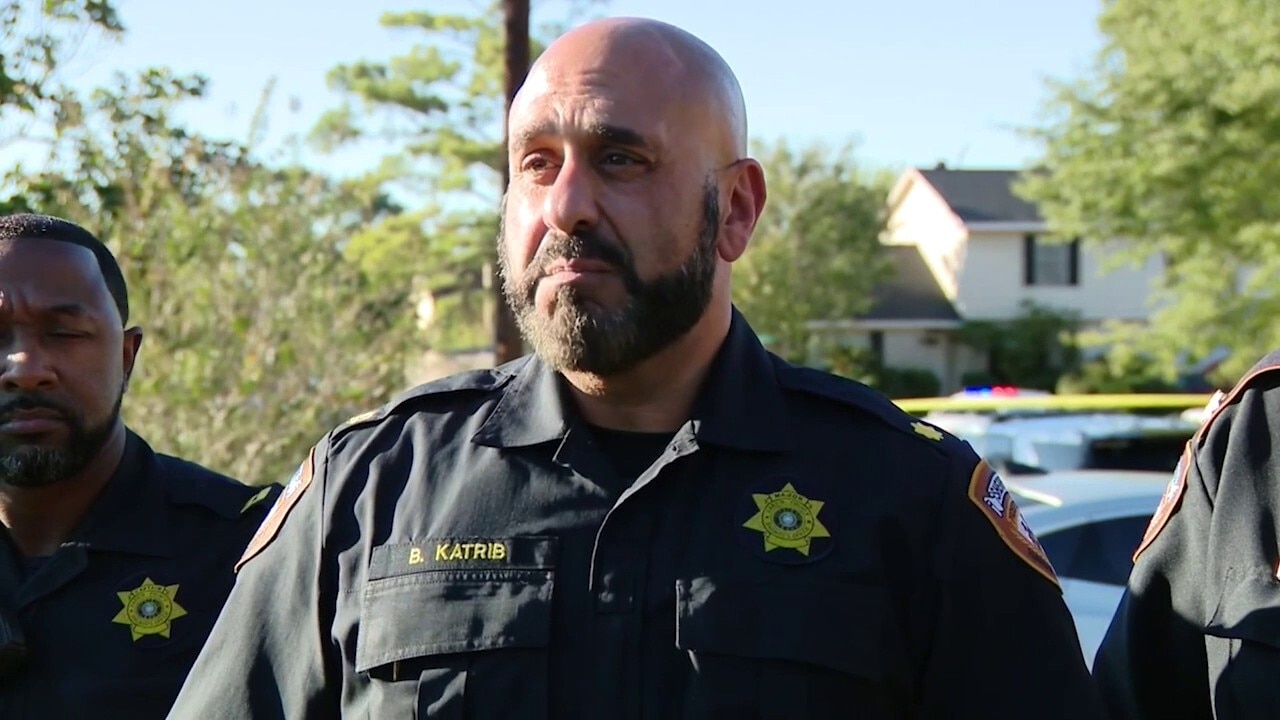 Off-duty Texas deputy shoots man during alleged car break-in