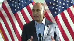 Jeffries suggests FAA staffing issues might be linked to 'administration layoffs'