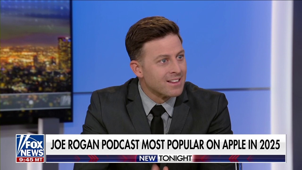 President Trump is ‘funnier than half the late night show hosts’: Comedian K-von Moezzi