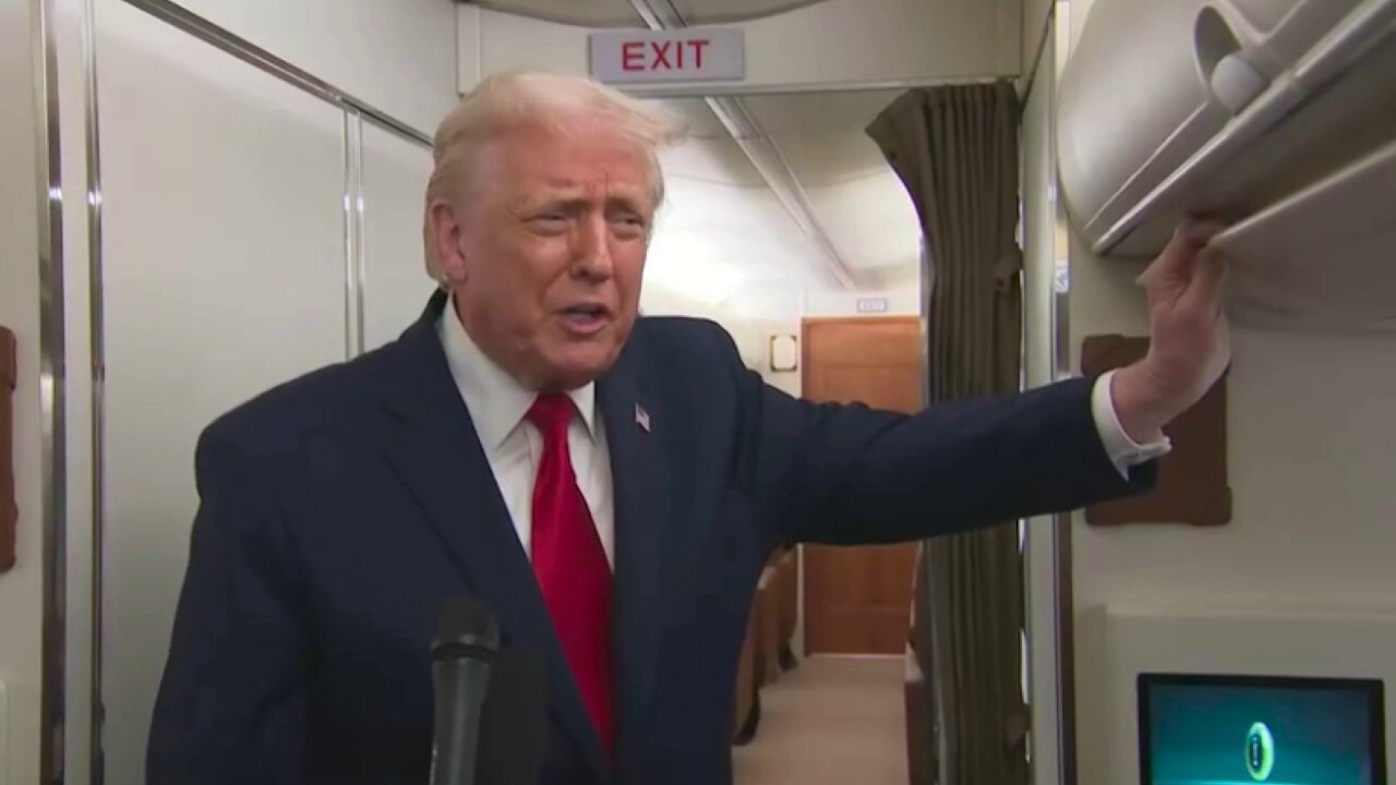 Trump says Rep. Crockett's Senate run 'a gift to Republicans'