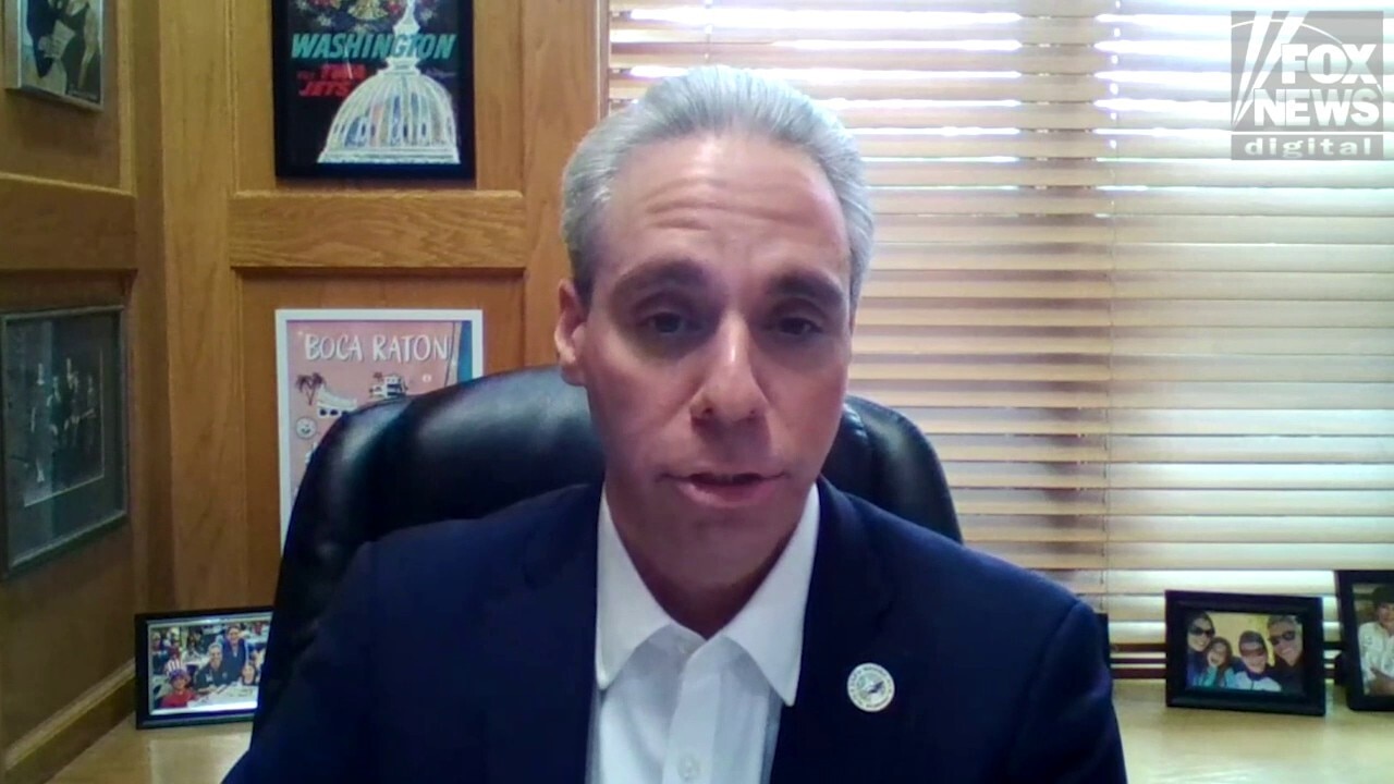 Boca Raton mayor Scott Singer launches campaign for Congress