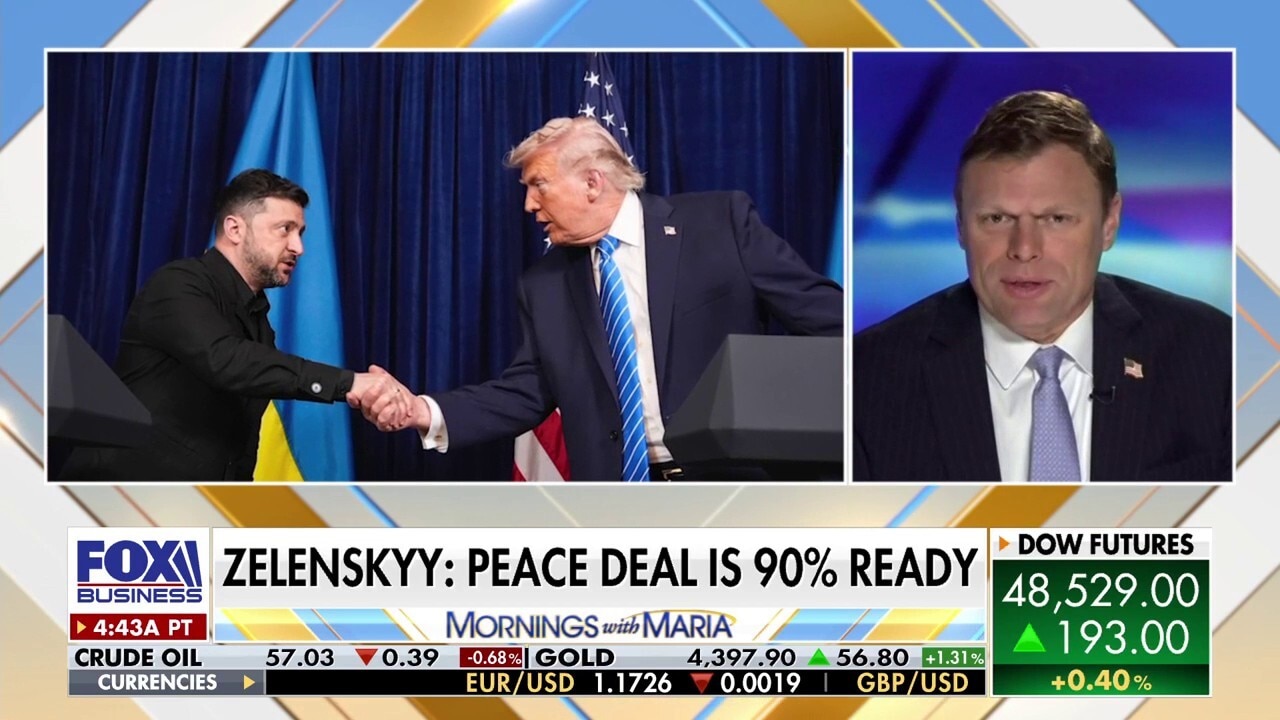 Trump warns Iran after protests turn deadly, continues peace negotiations in Russia-Ukraine war