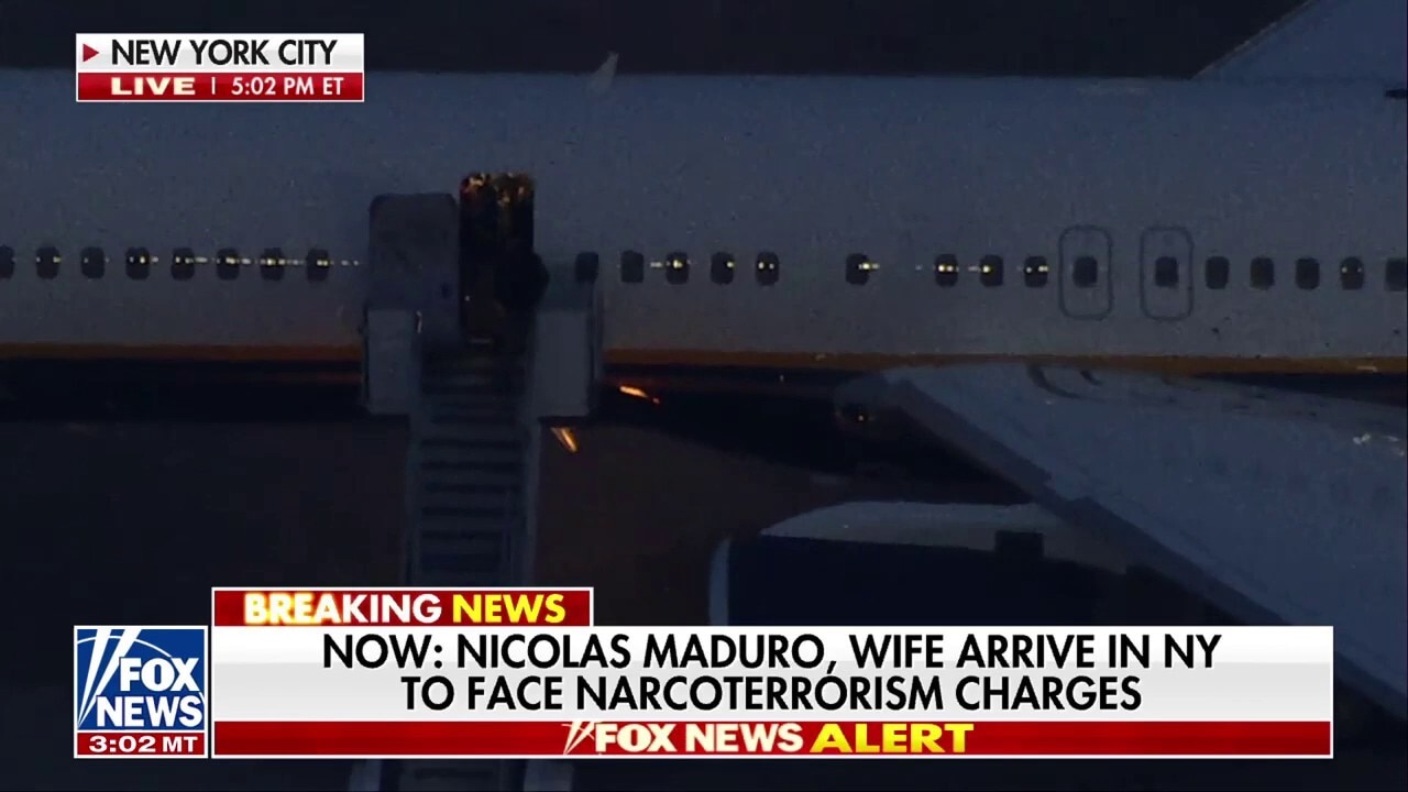 Venezuela’s Nicolas Maduro, wife arrive in New York