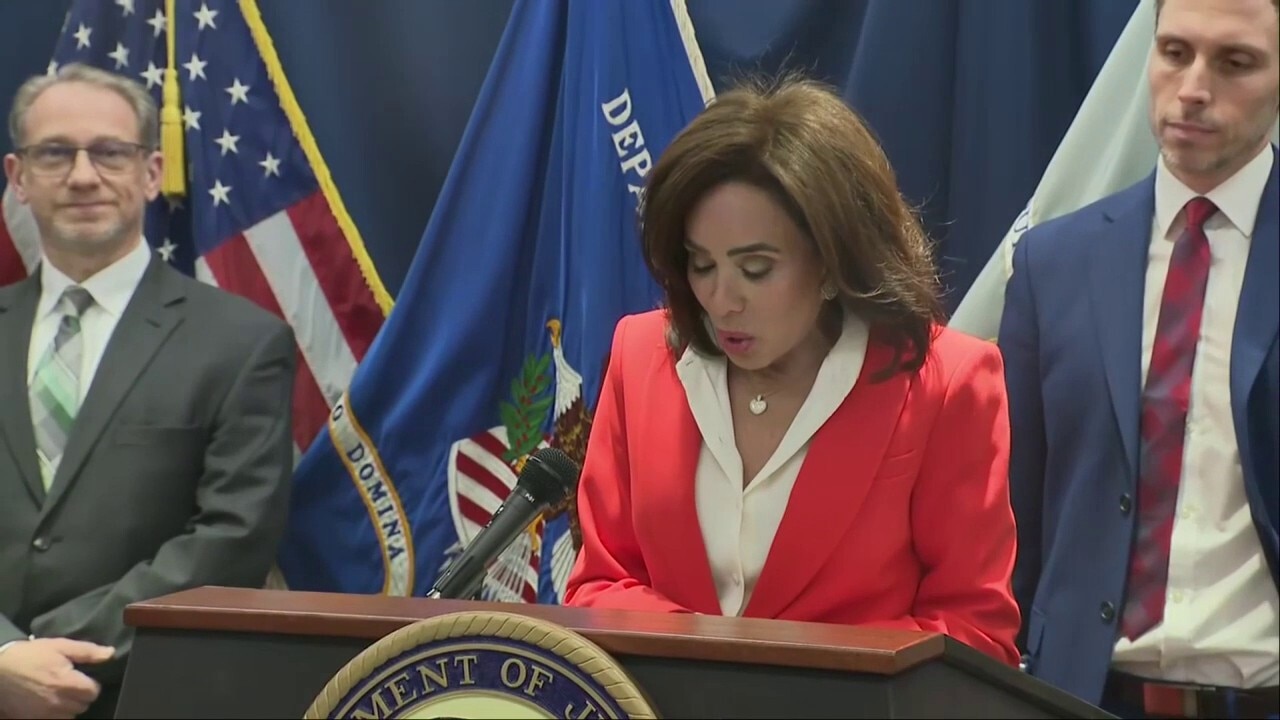 Pirro highlights impact of President Trump's initiative to fight crime in DC