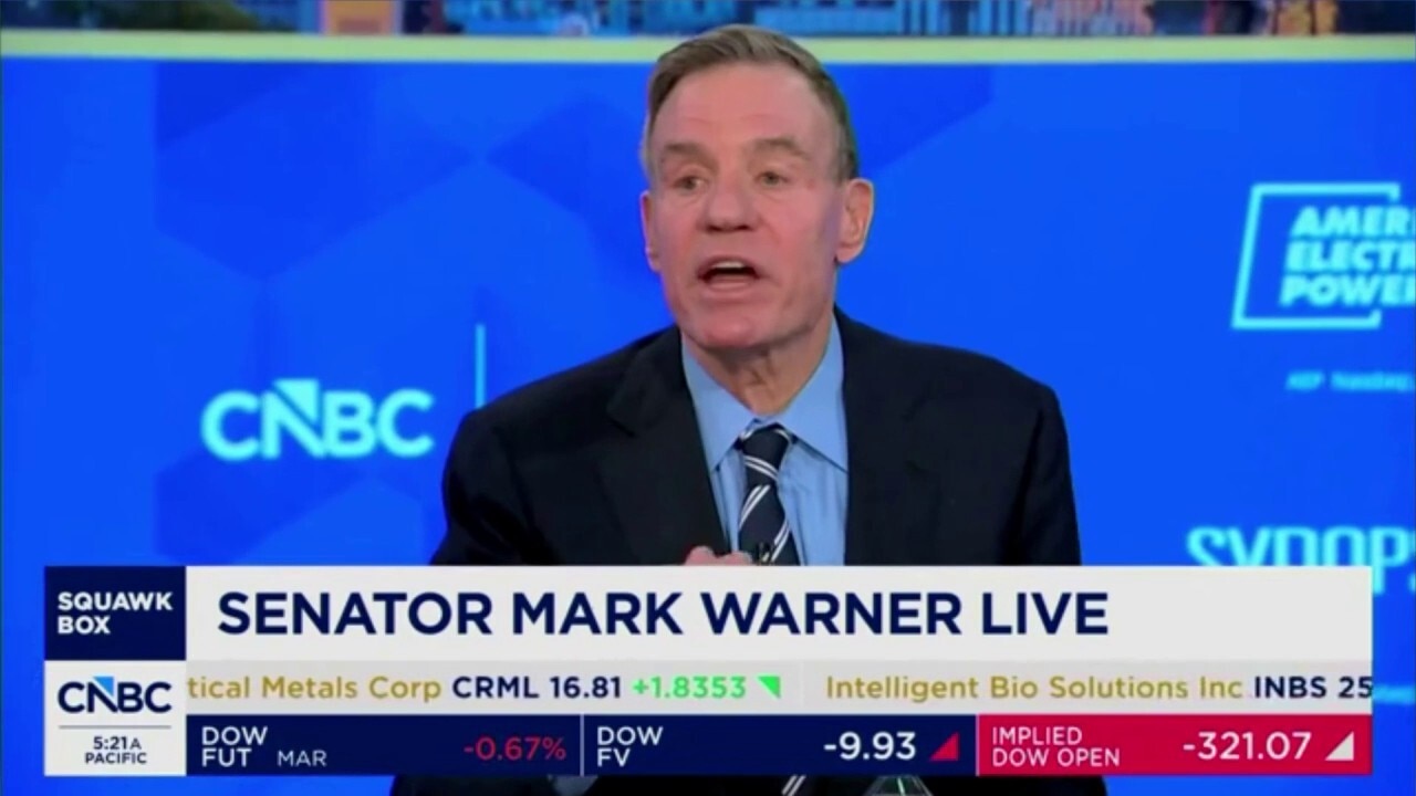 Dem senator gets grilled over why party suddenly shifted to allowing mass illegal immigration under Biden