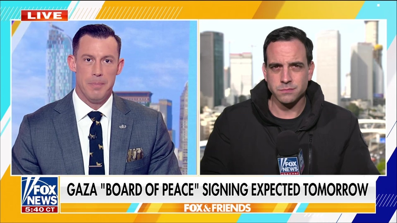 Jonathan Turley accuses Minnesota leaders of ‘pandering to the mob’ amid anti-ICE protests