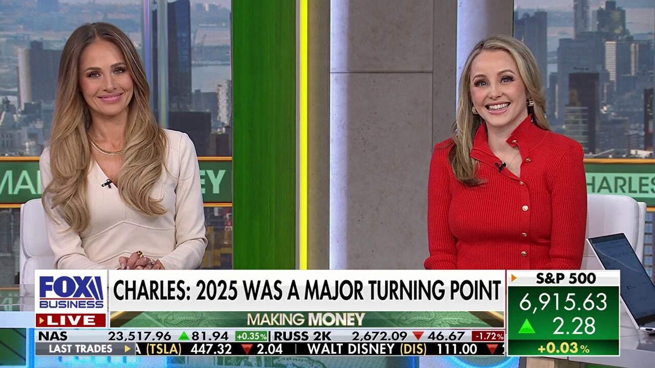 Tomi Lahren proposes solution for loneliness problem: ‘Bring back the club scene’