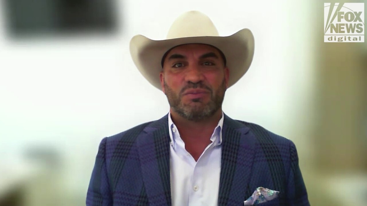 Long-time Democrat dumps party, says time for ‘new generation’