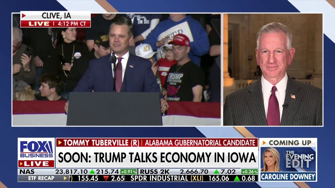 Democrats are risking a government shutdown just to resist Trump: GOP senator