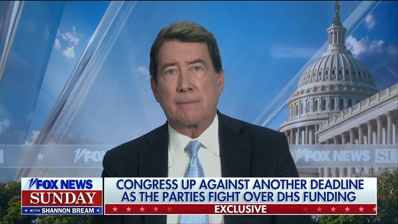 Sen. Hagerty condemns ‘utter chaos’ in Minneapolis amid anti-ICE protests