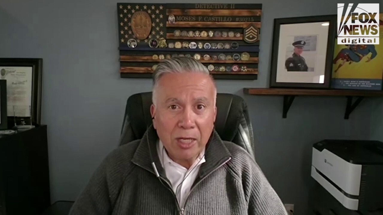 Former investigator says insider in Guthrie case may want out