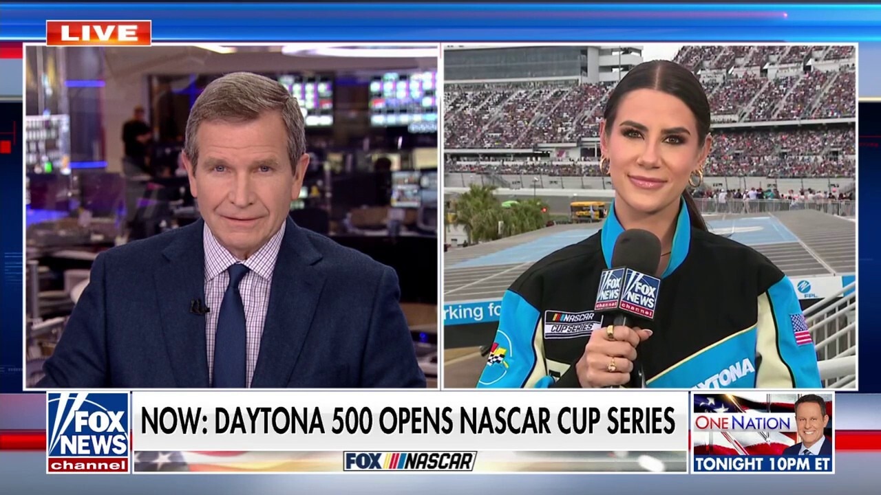Sold-out crowds flock to Florida for the Daytona 500 