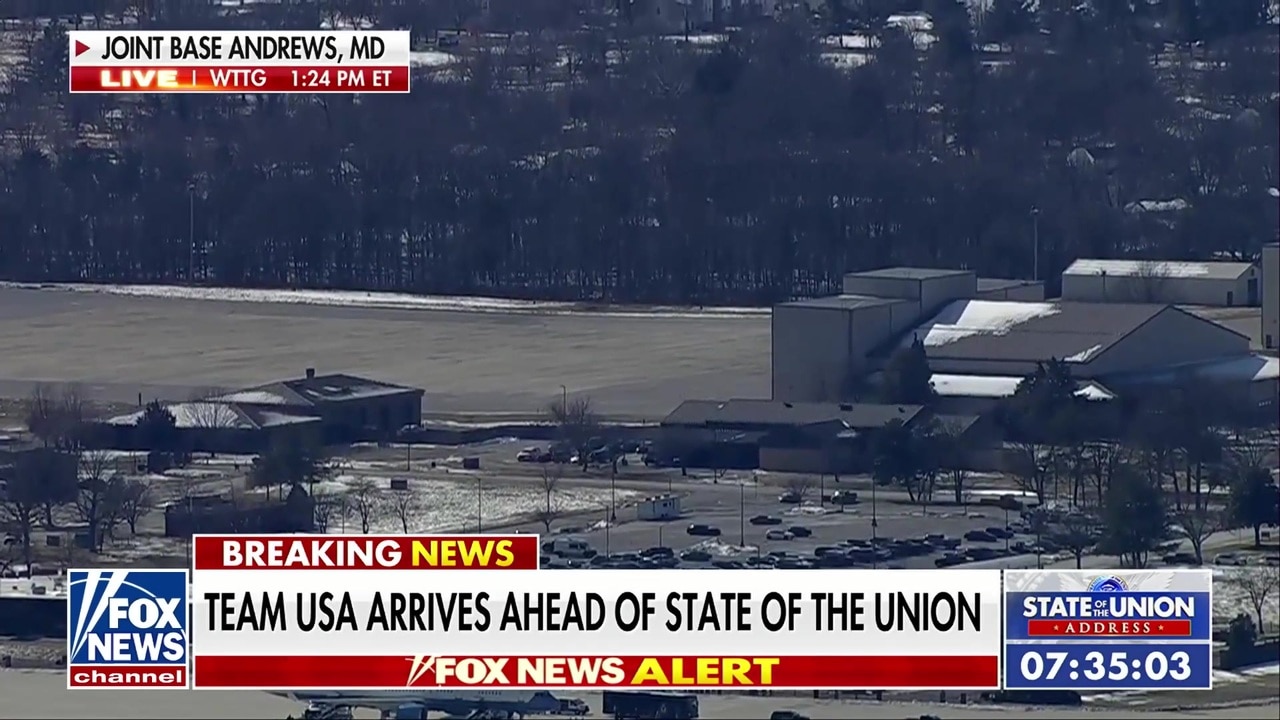 Team USA men’s hockey team arrives in Washington ahead of State of the Union