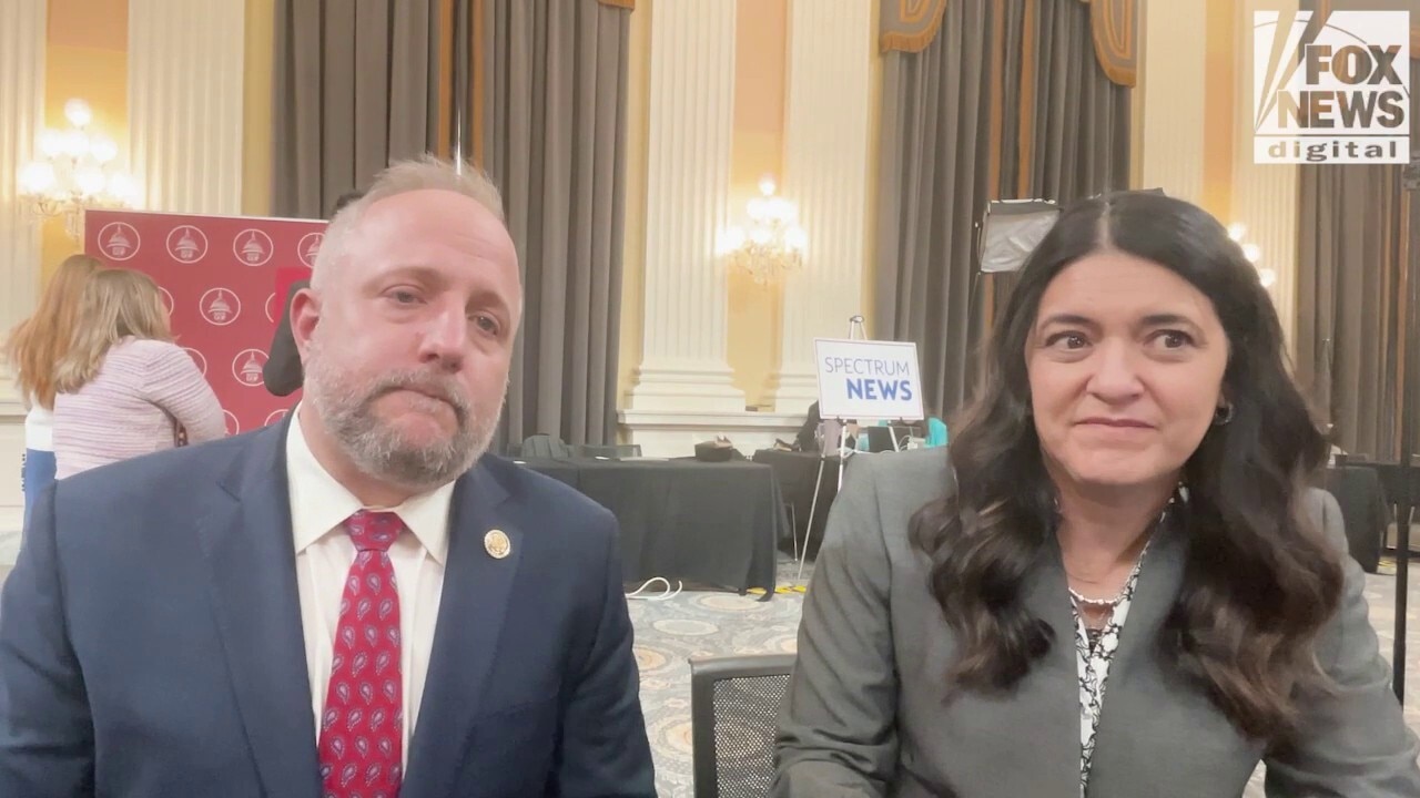 Olympic hockey team at Trump's SOTU shows 'national pride': Lawmakers