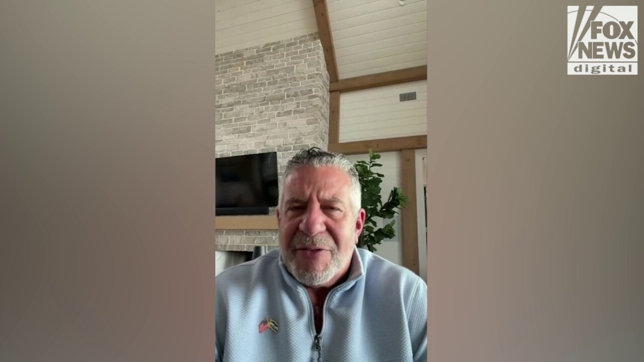 Famed former basketball coach Bruce Pearl speaks out in support of US-Israel strikes on Iran