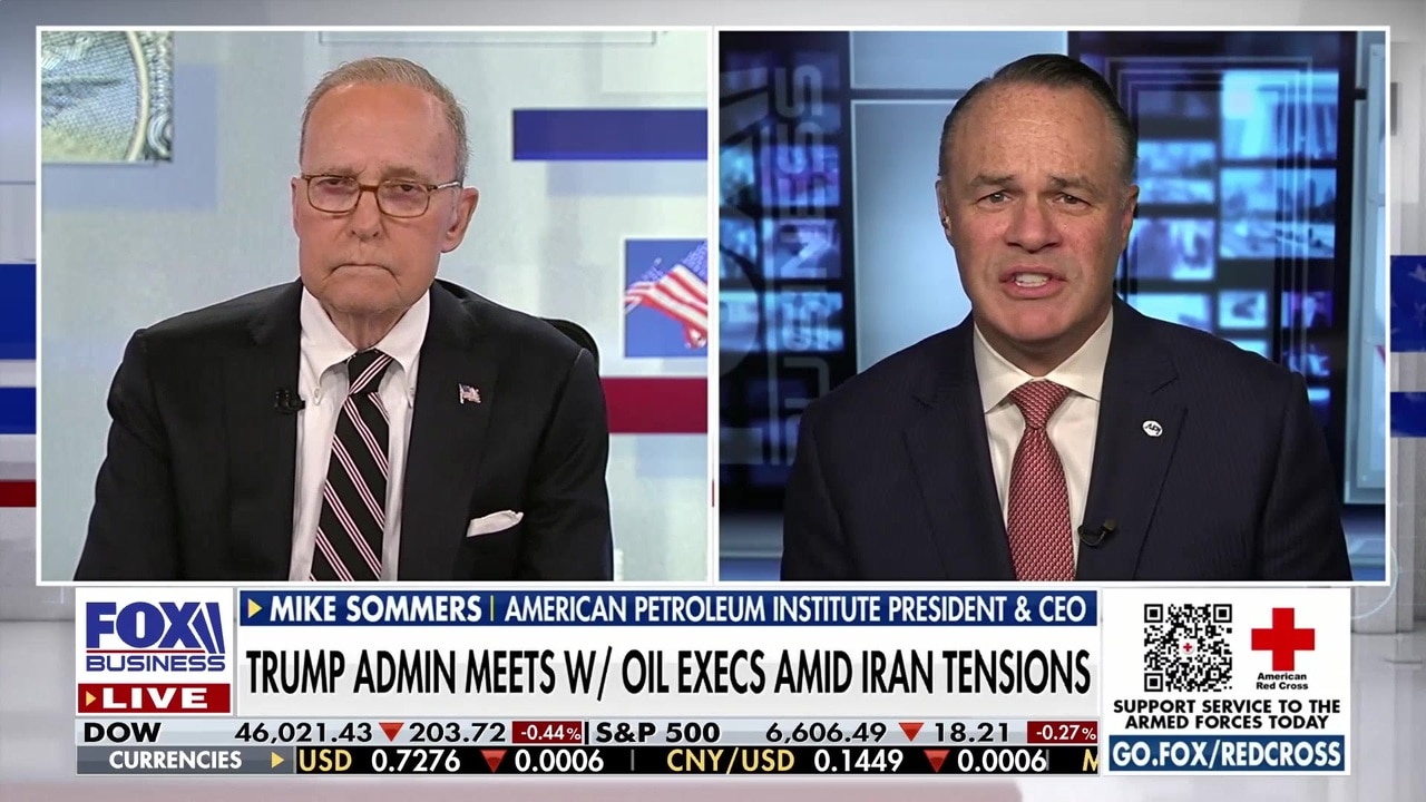 Trump administration meets with oil executives, stresses price increases are temporary