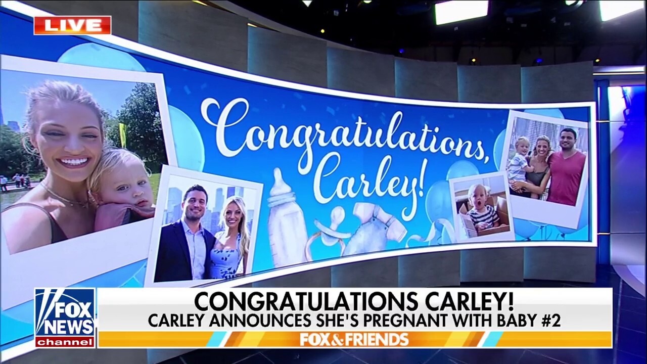 Carley Shimkus expecting baby number 2