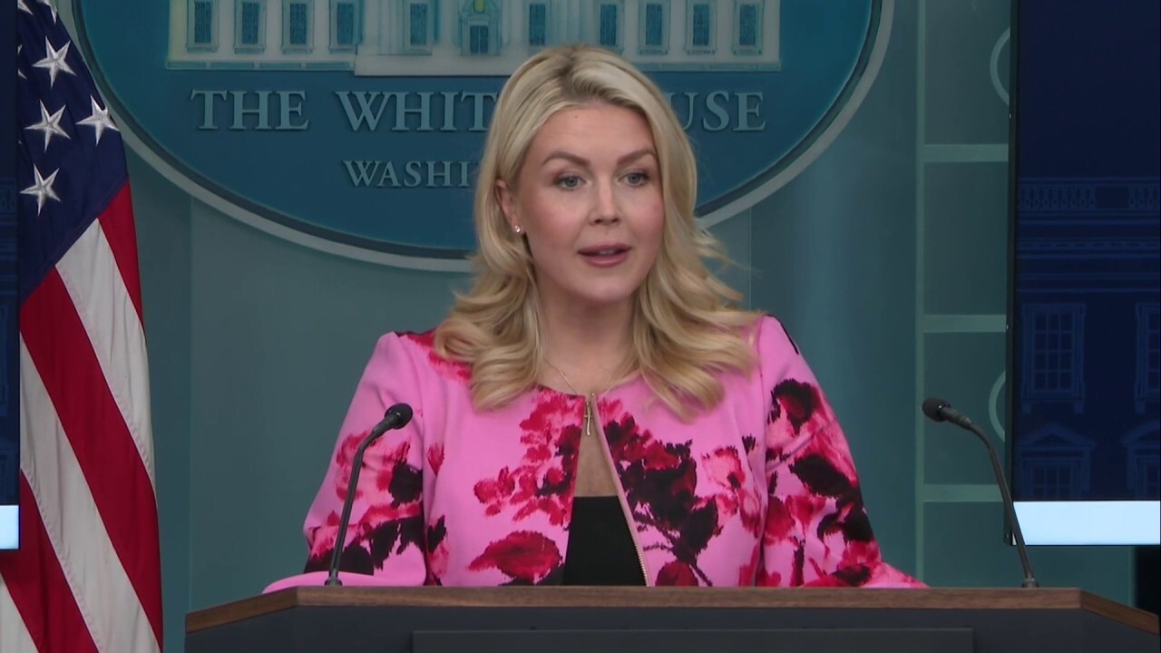 White House calls on Congress to return from Easter recess now