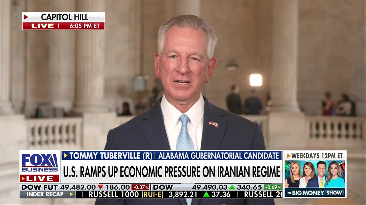 This is how the US can 'put the pressure' on Iran, GOP senator reveals