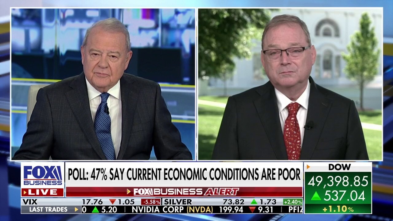 Kevin Hassett on Powell: 'It's time for him to move on'