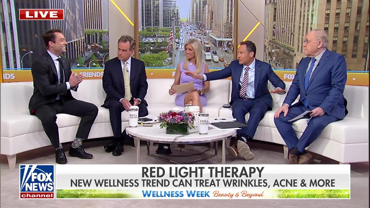 'Fox & Friends' dives into red light and contrast therapies for Wellness Week