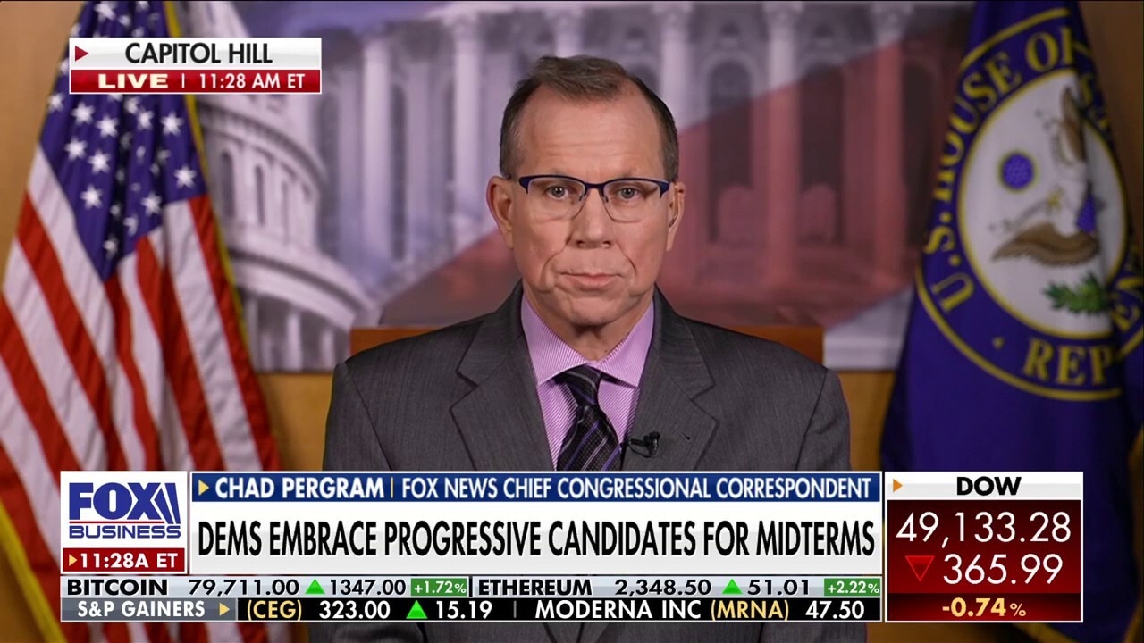 Democrats embrace progressive candidates for midterms