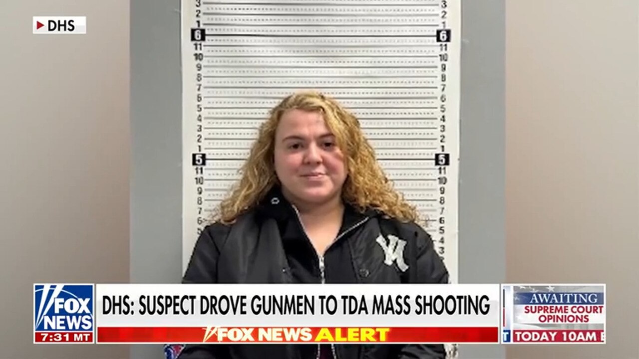 Watch DHS arrests illegal immigrant ex-teacher allegedly linked to Tren ...