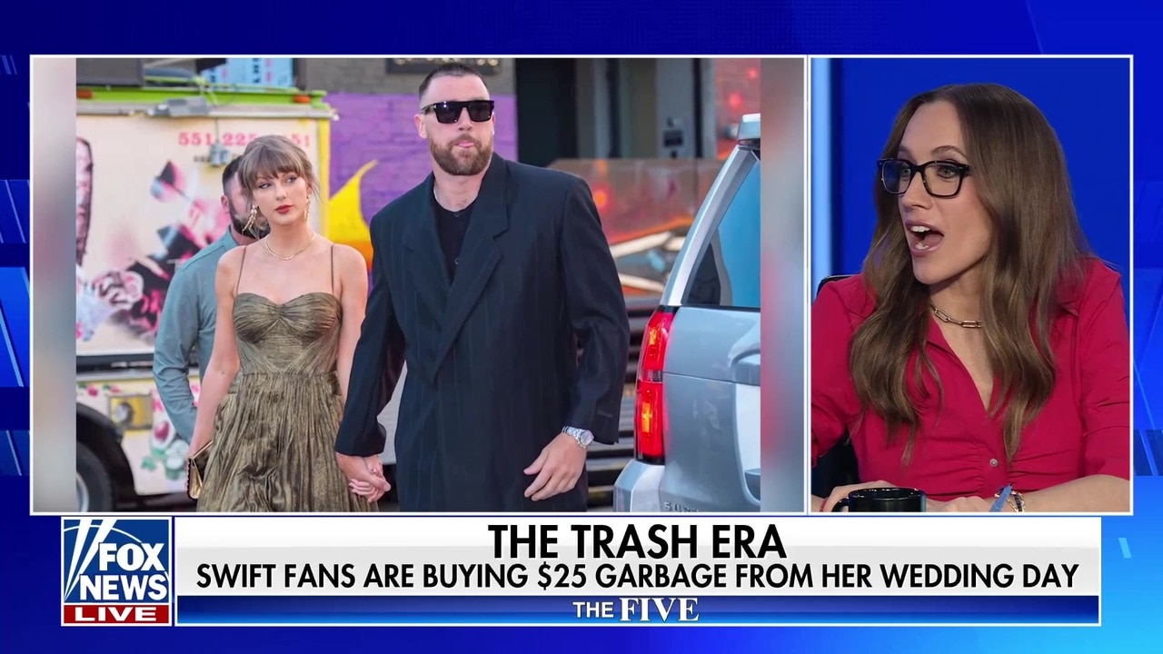 Watch Fans are buying trash from outside Madison Square Garden on ...