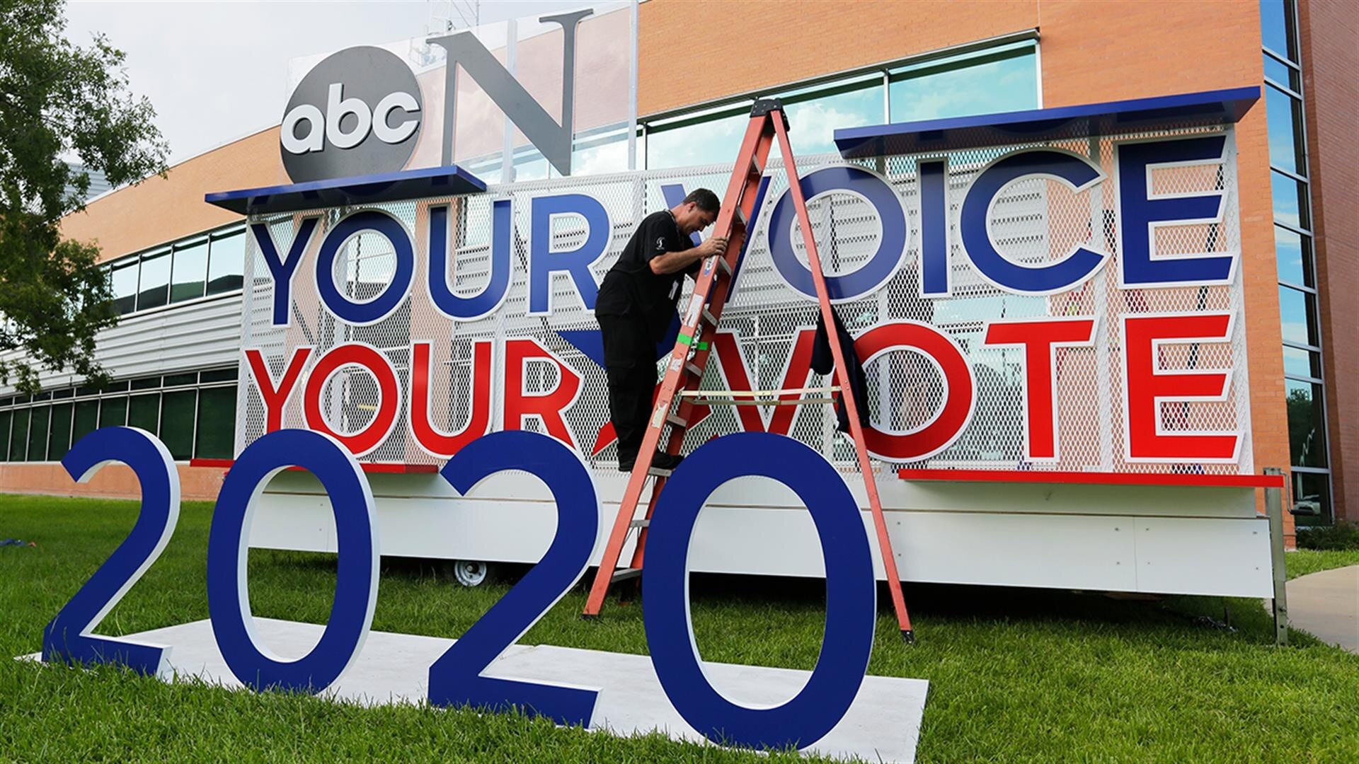 Democratic Debate Preview