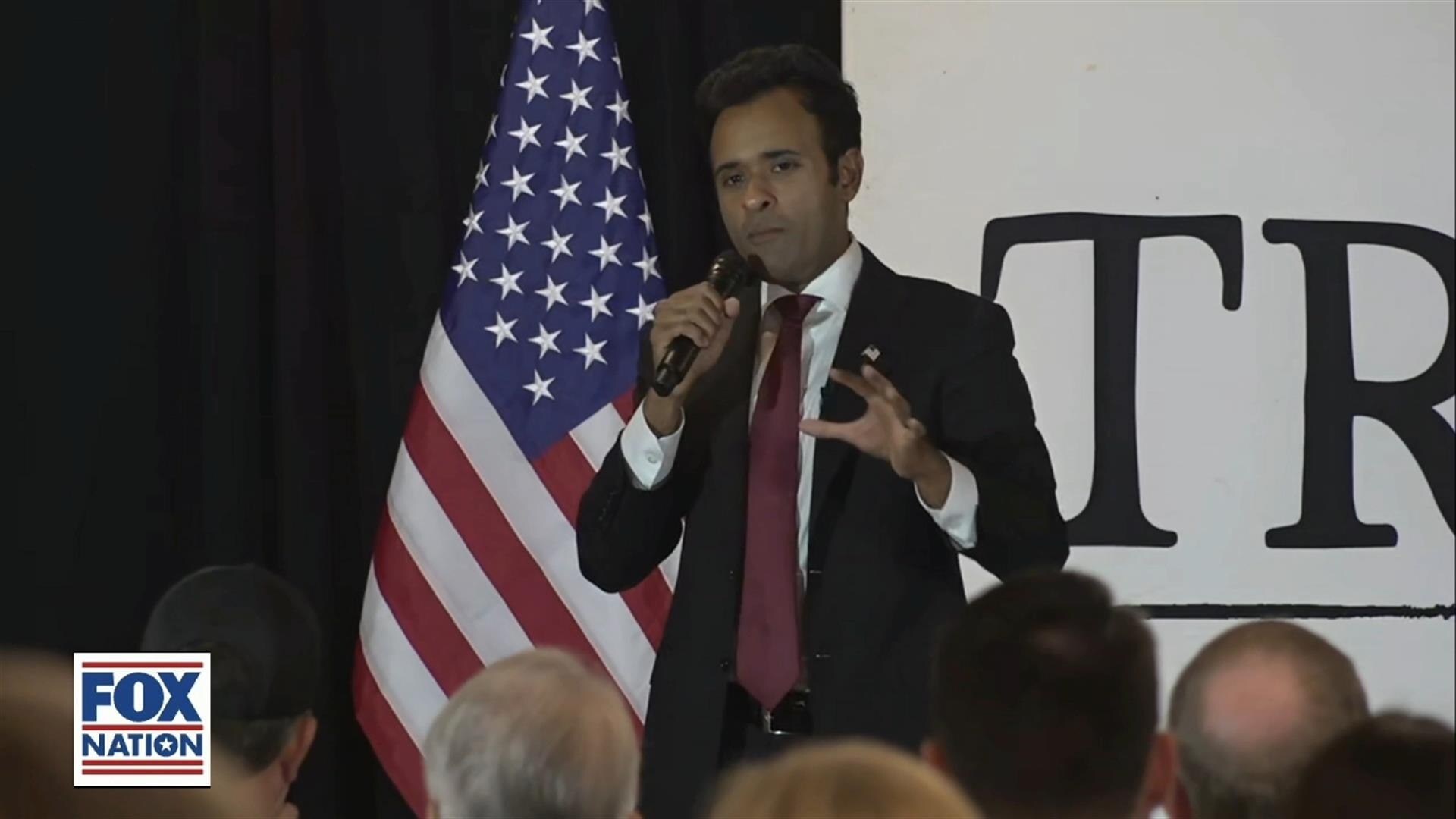 Vivek Ramaswamy: Bettendorf, IA