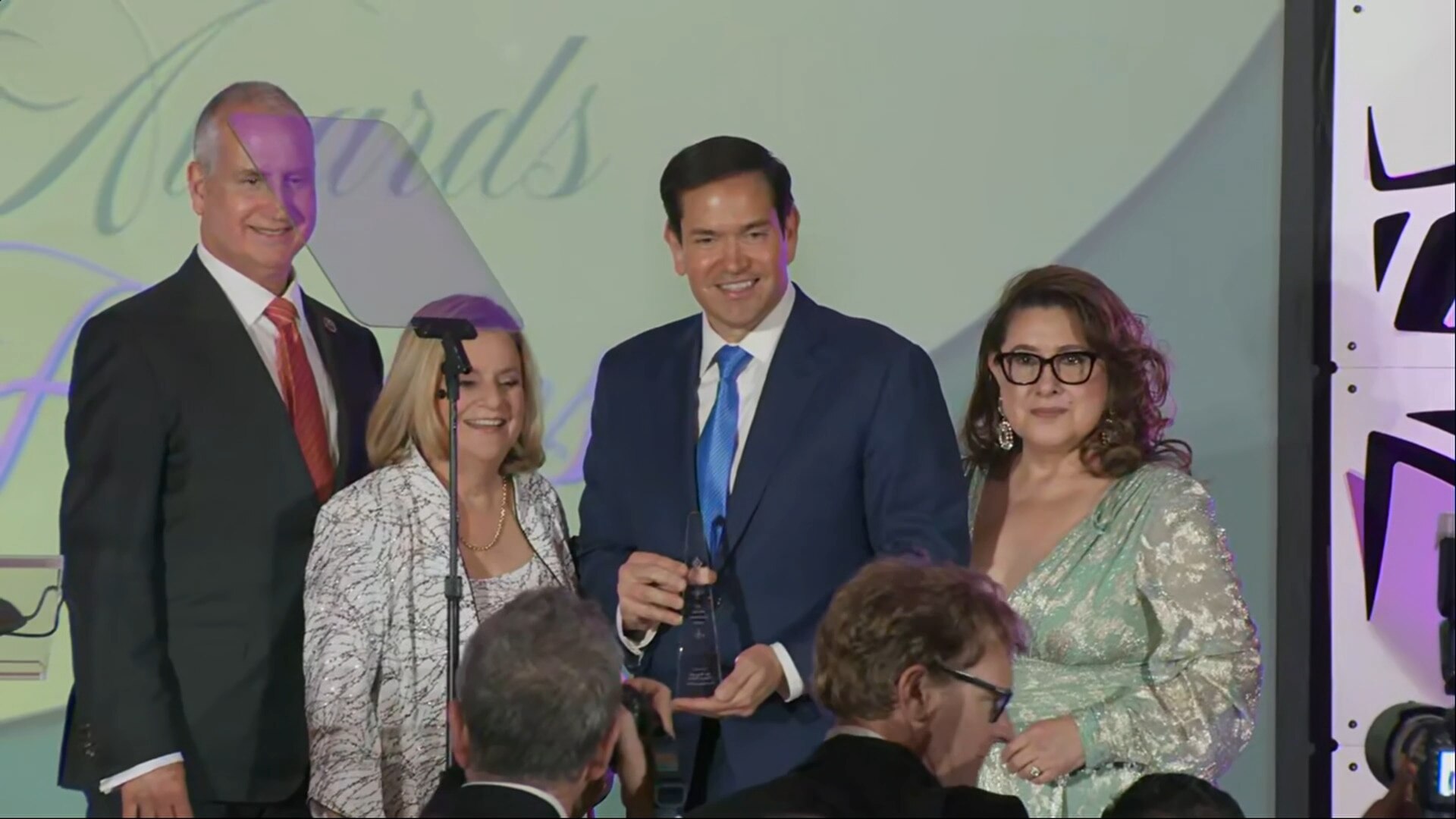 (5/7) Rubio Honored at CHLI Award Ceremony