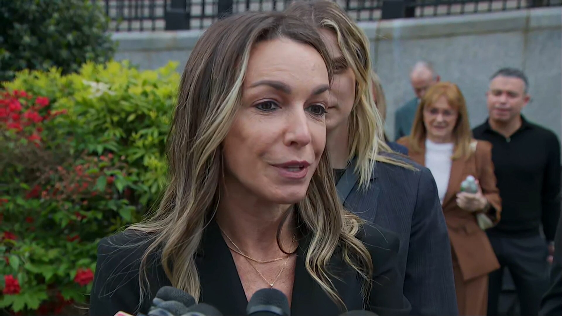 (5/8) Karen Read Speaks to the Press