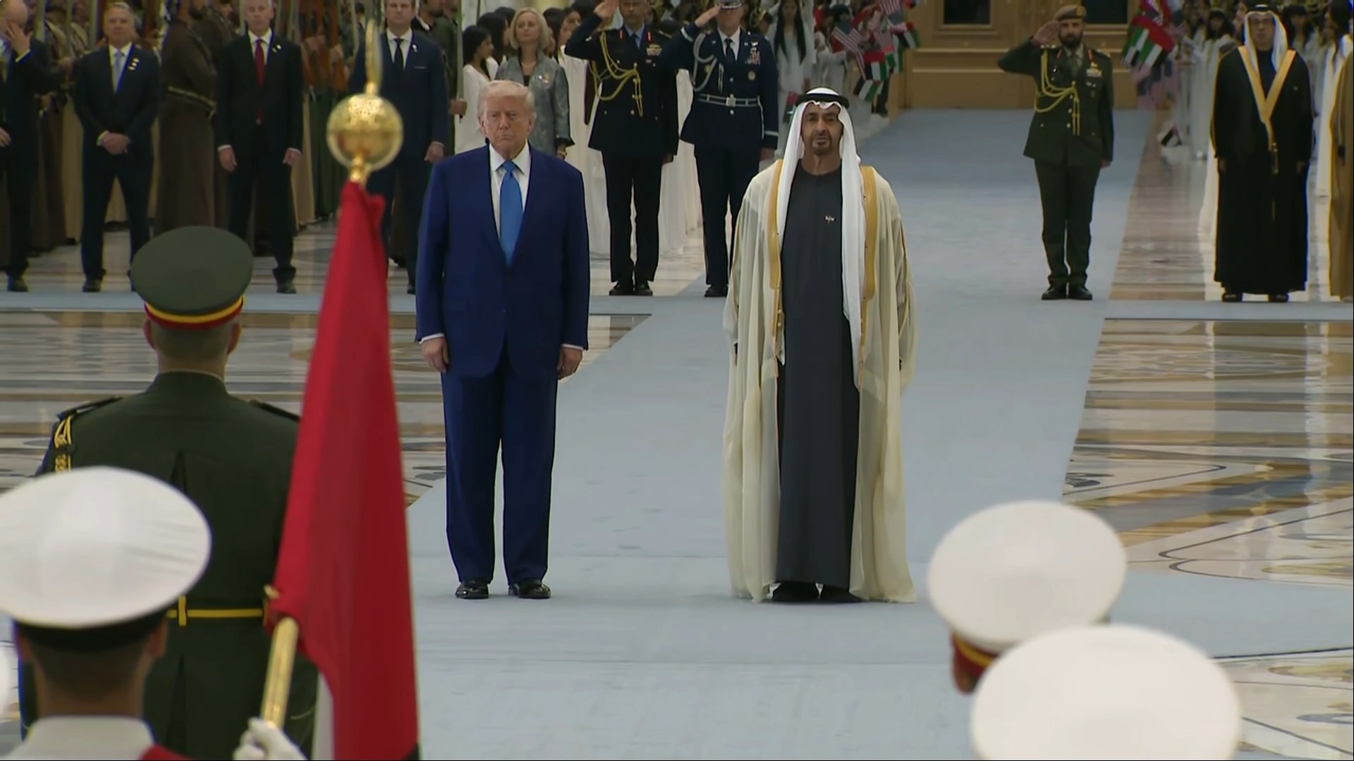 (5/15) Trump Arrives at UAE Presidential Palace