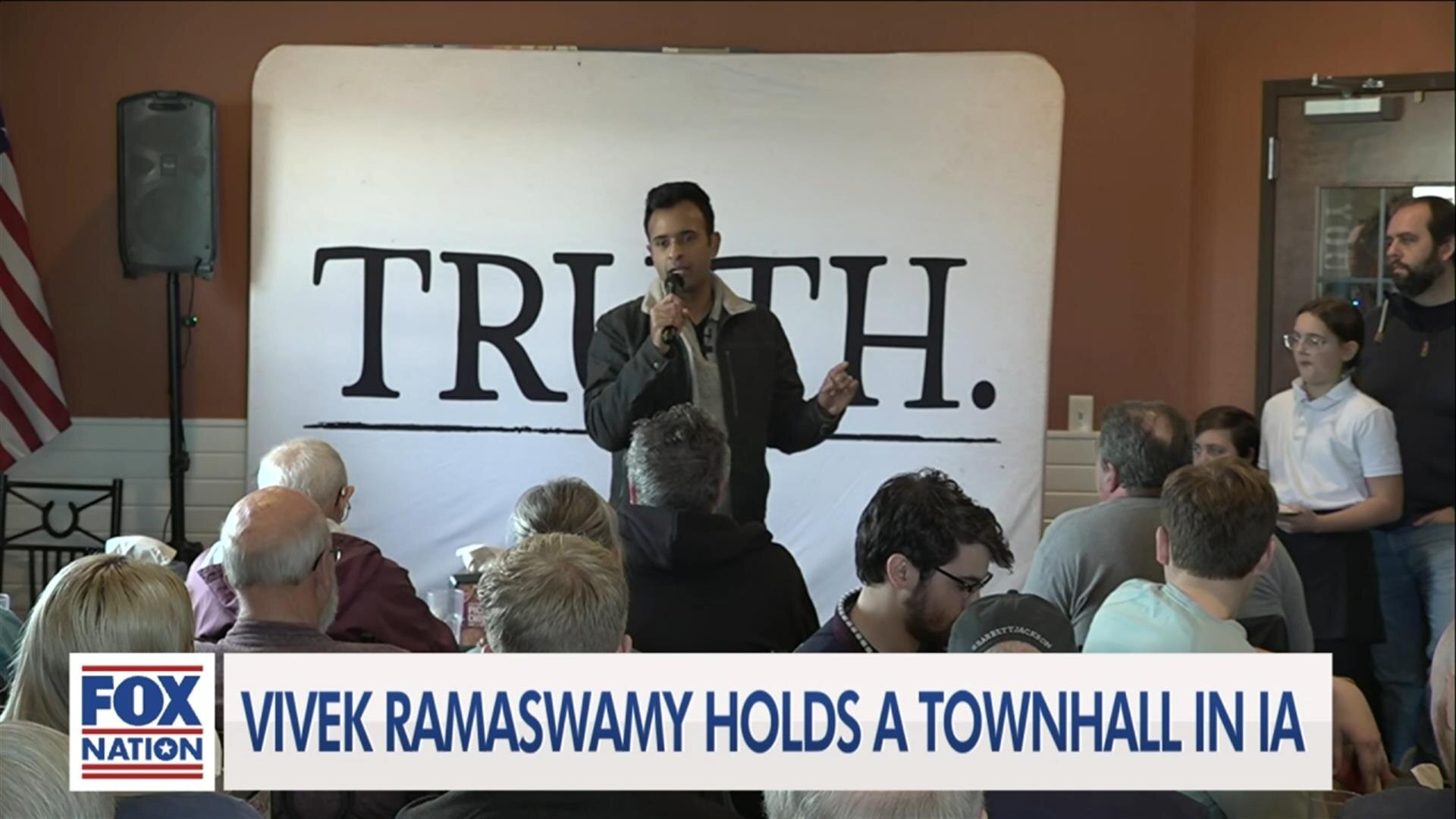 Vivek Ramaswamy: Muscatine, IA