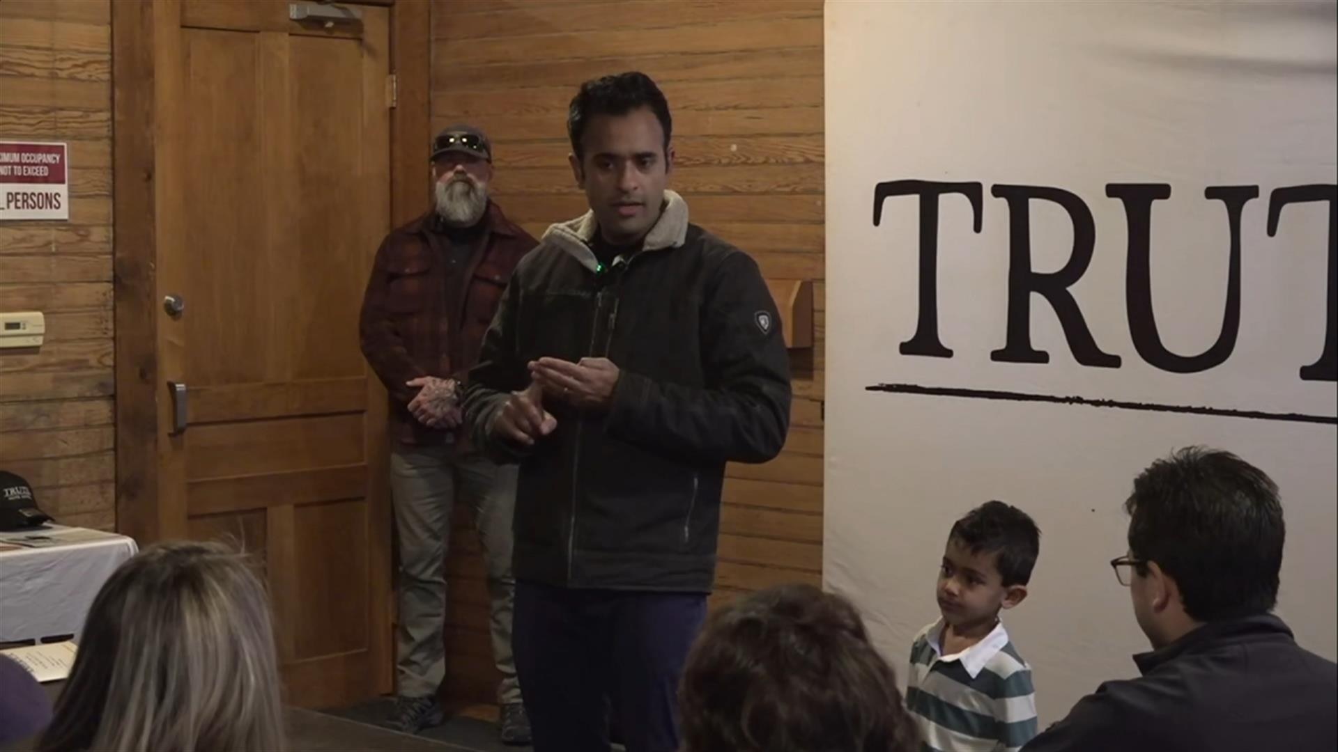 Vivek Ramaswamy: Chariton, IA