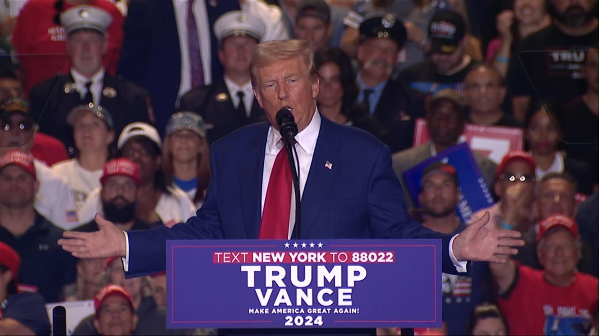 Donald Trump: Uniondale, NY