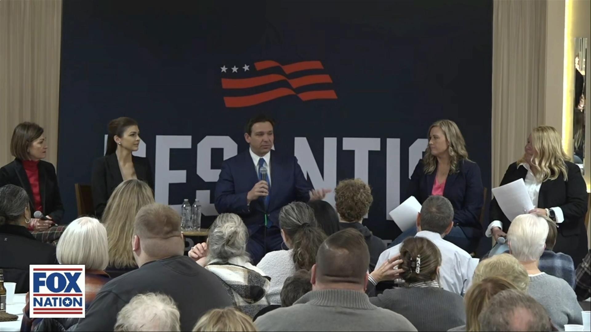 Ron DeSantis: Bettendorf, IA