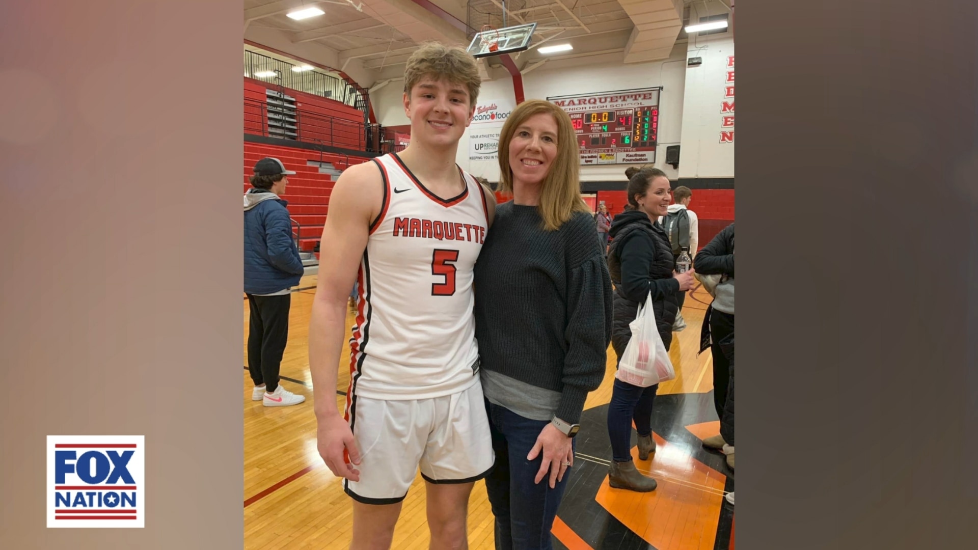 Teen Boy Dead After Exchanging Nude Photos Online